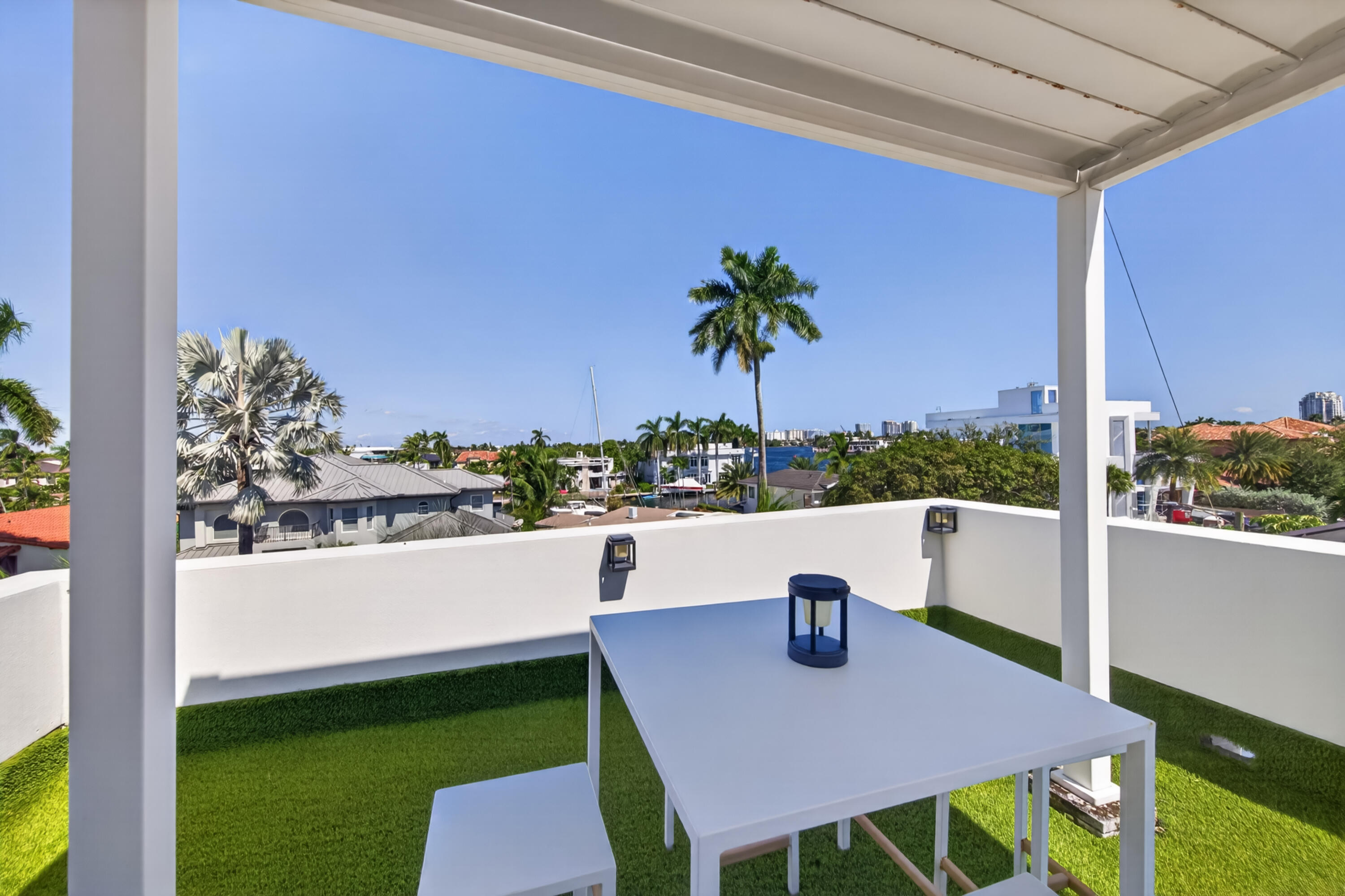 1736 SE 14TH, Fort Lauderdale FL 33316