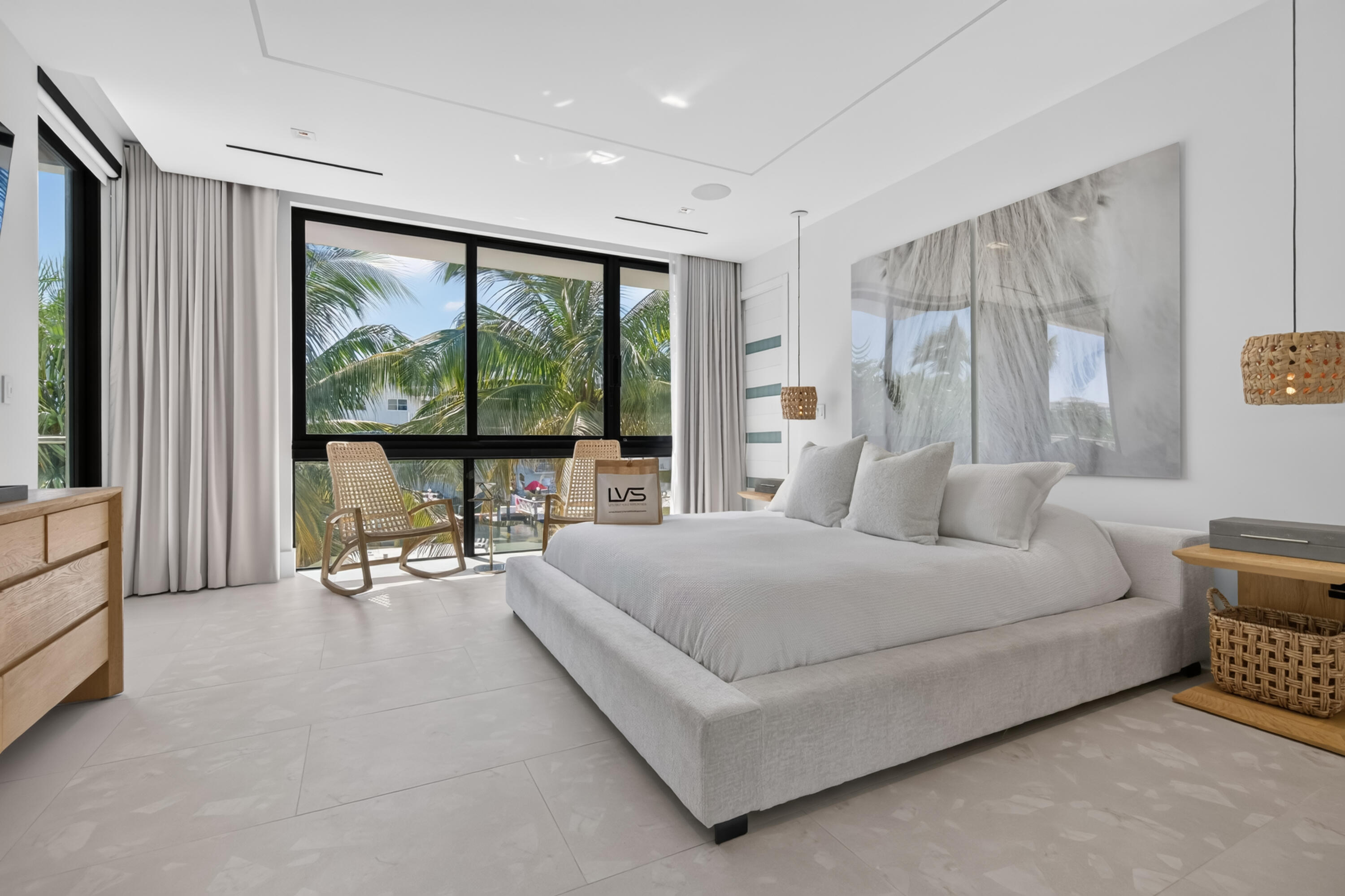 1736 SE 14TH, Fort Lauderdale FL 33316
