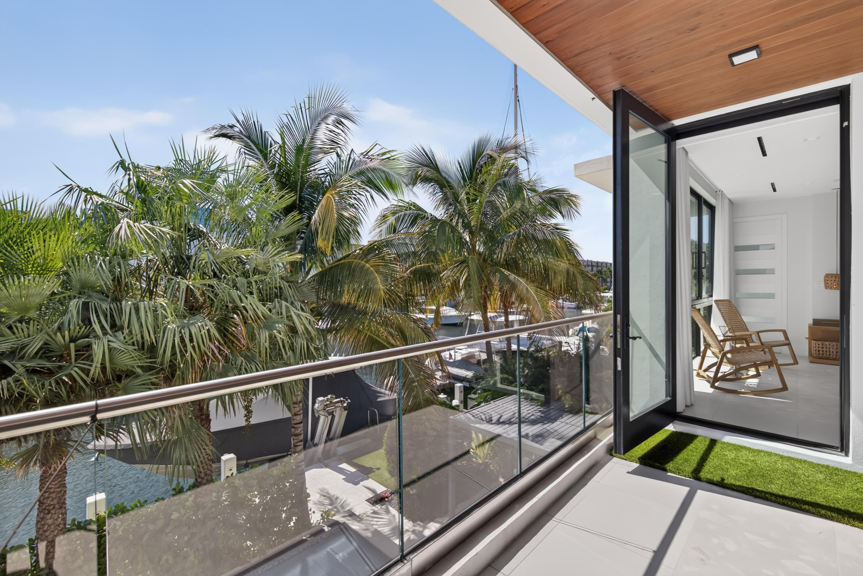 1736 SE 14TH, Fort Lauderdale FL 33316