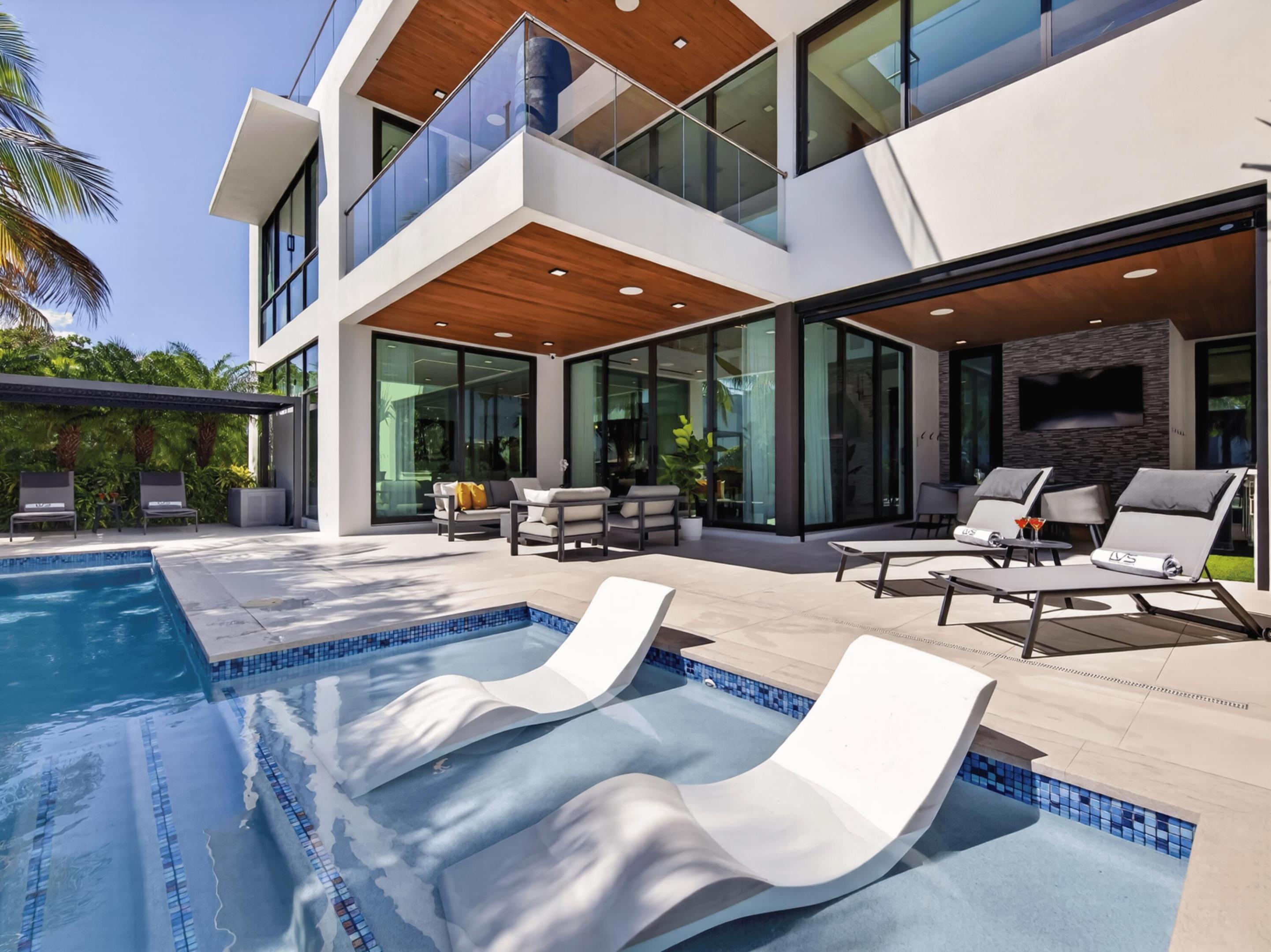 1736 SE 14TH, Fort Lauderdale FL 33316
