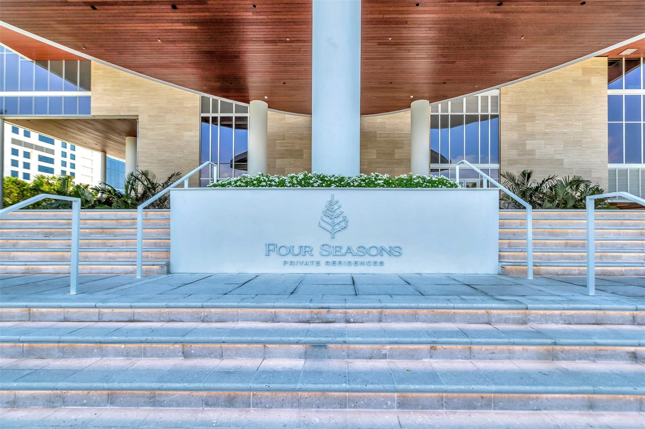 525 N FORT LAUDERDALE BEACH #2003, Fort Lauderdale FL 33304