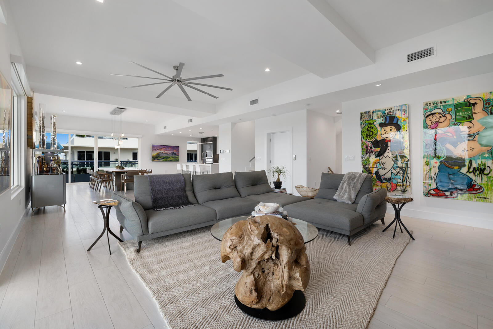350 Desoto, Hollywood FL 33019