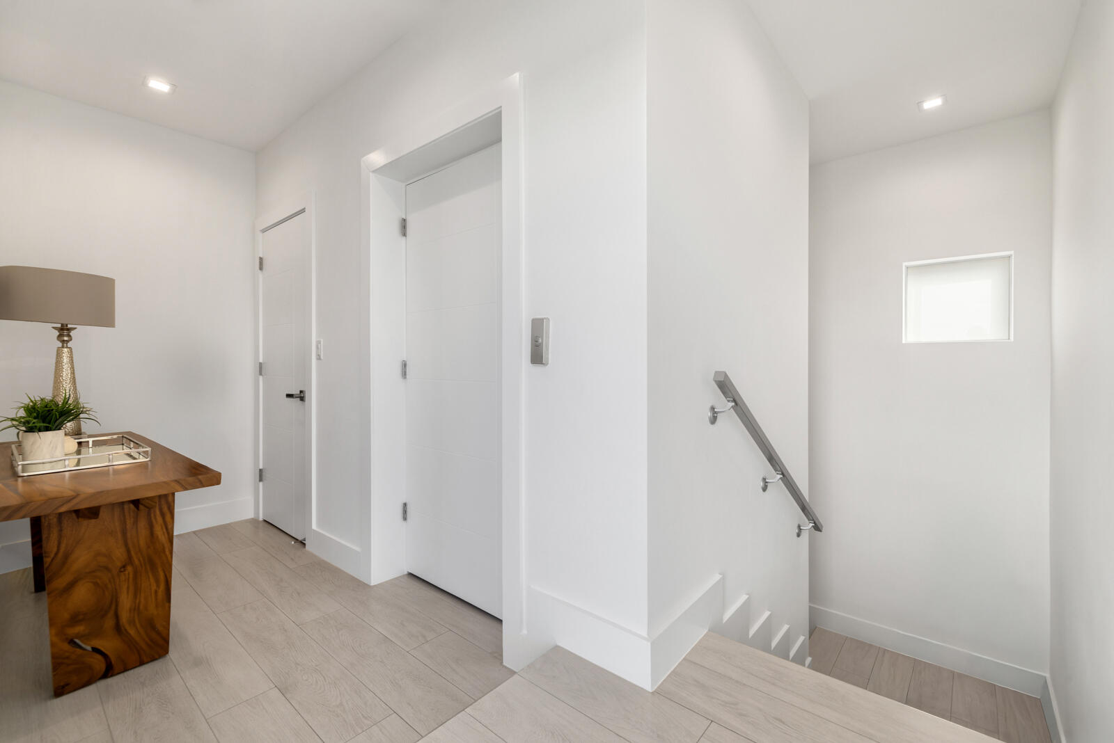350 Desoto, Hollywood FL 33019