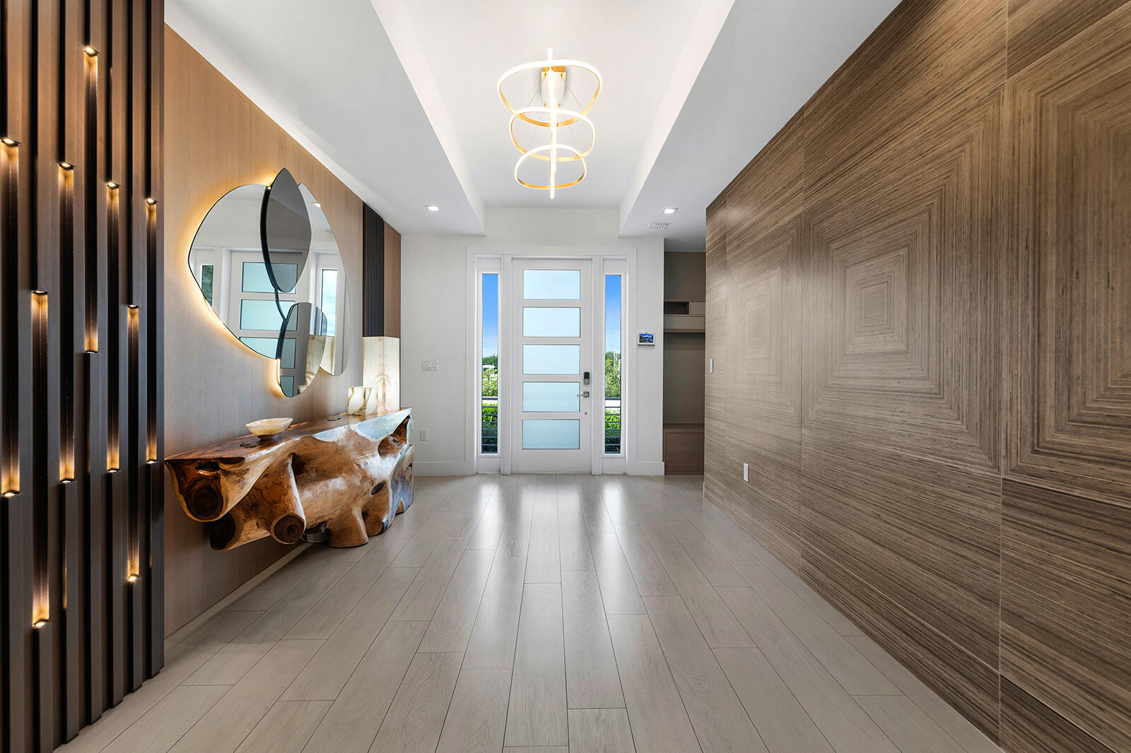 350 Desoto, Hollywood FL 33019