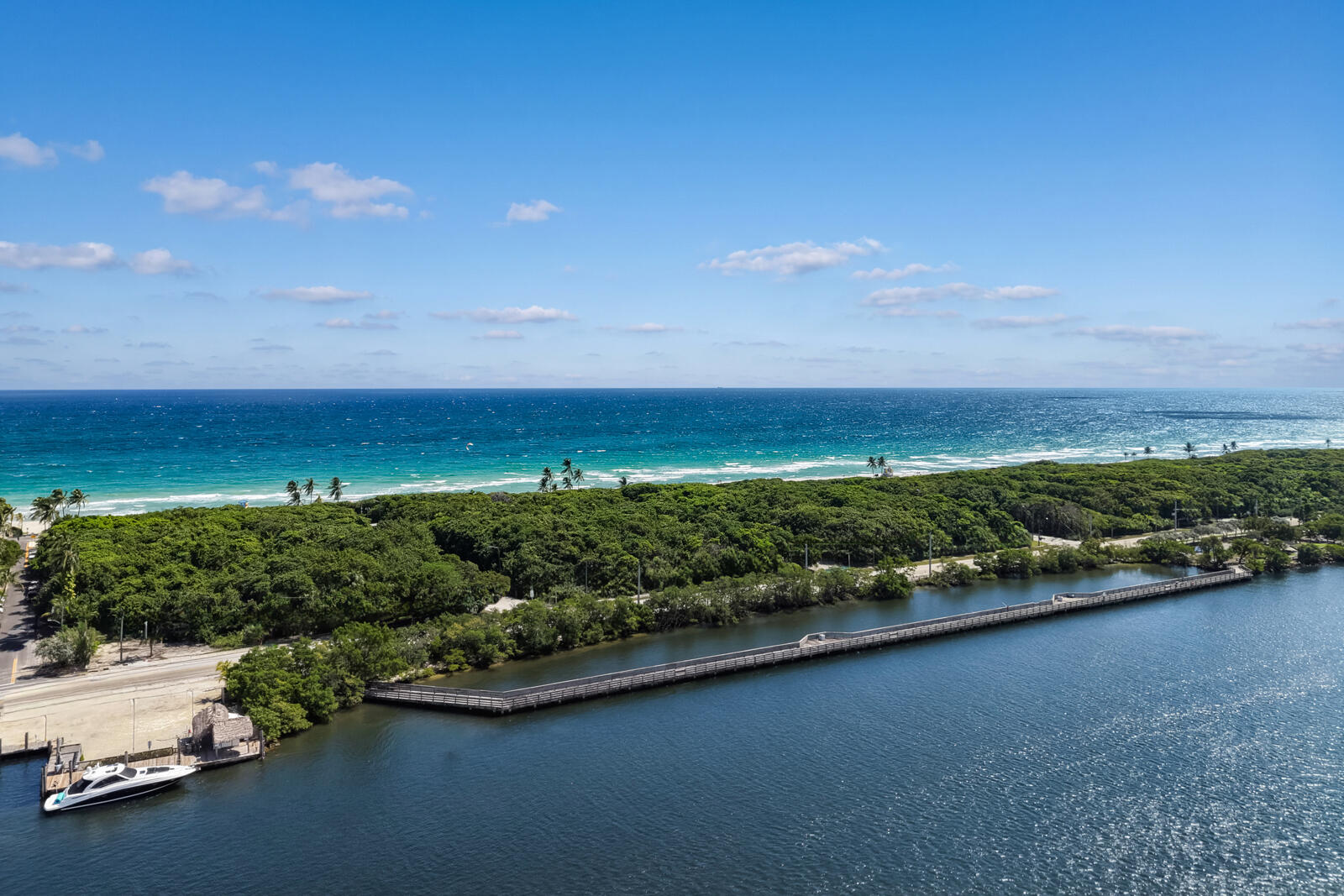 350 Desoto, Hollywood FL 33019