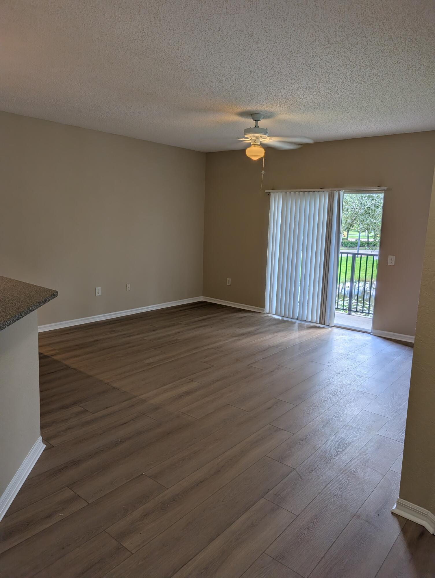 280 CRESTWOOD #205, Royal Palm Beach FL 33411