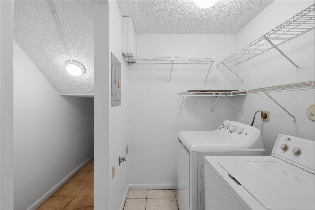 301 SW 158TH #104, Pembroke Pines FL 33027