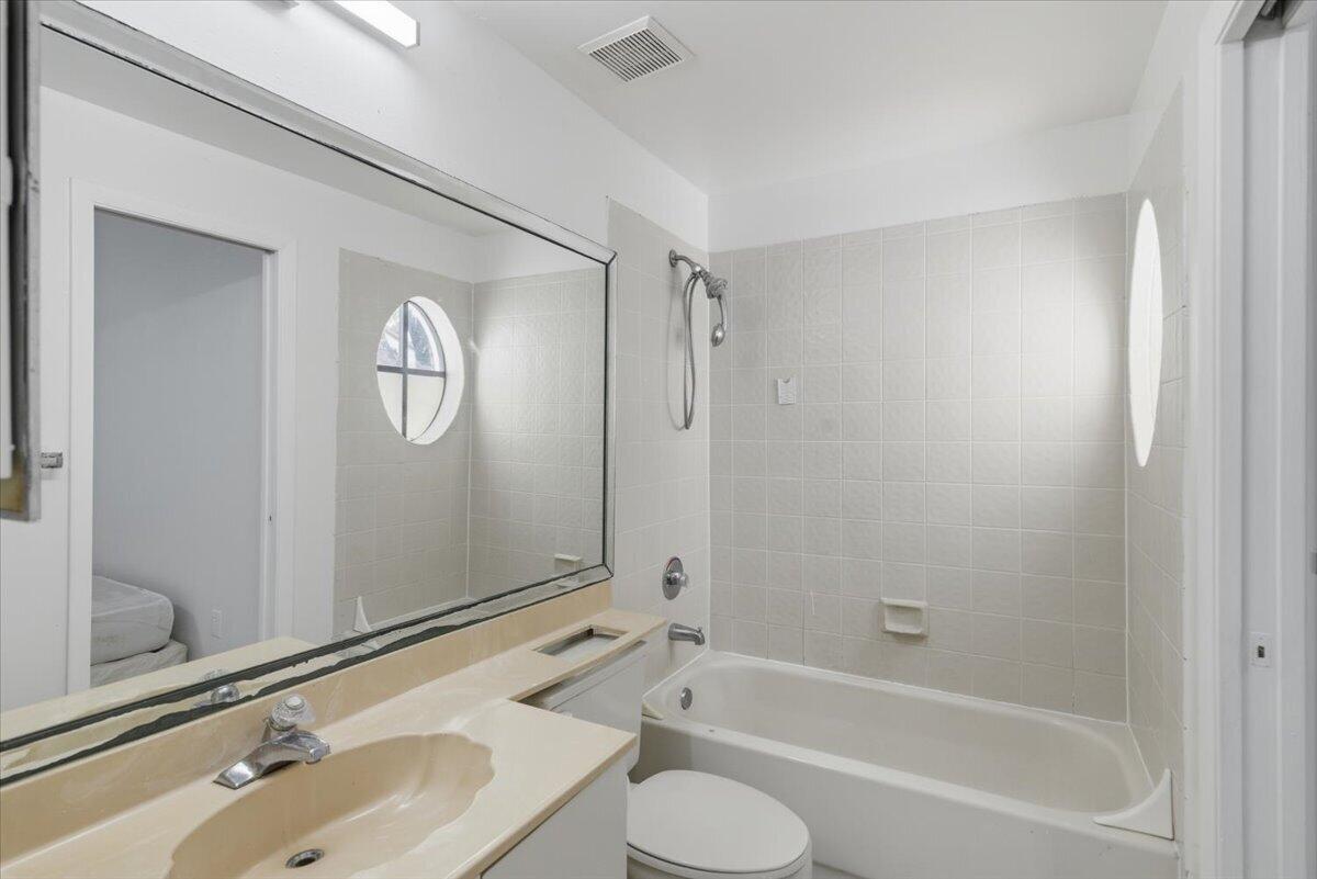 301 SW 158TH #104, Pembroke Pines FL 33027