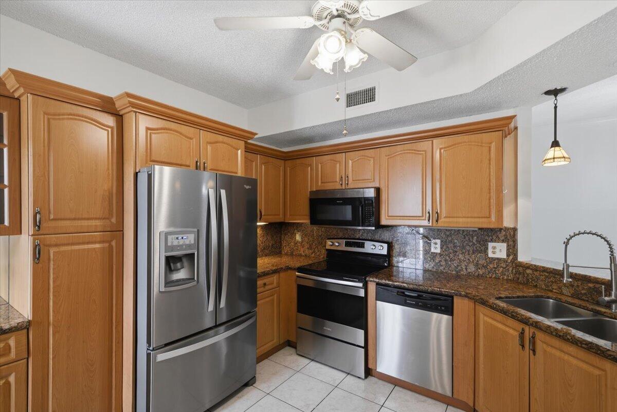 301 SW 158TH #104, Pembroke Pines FL 33027