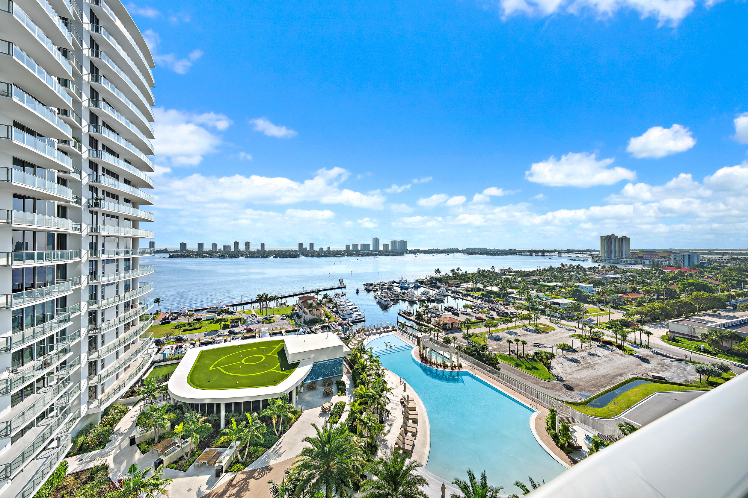 220 Lake Shore #1402, Lake Park FL 33403