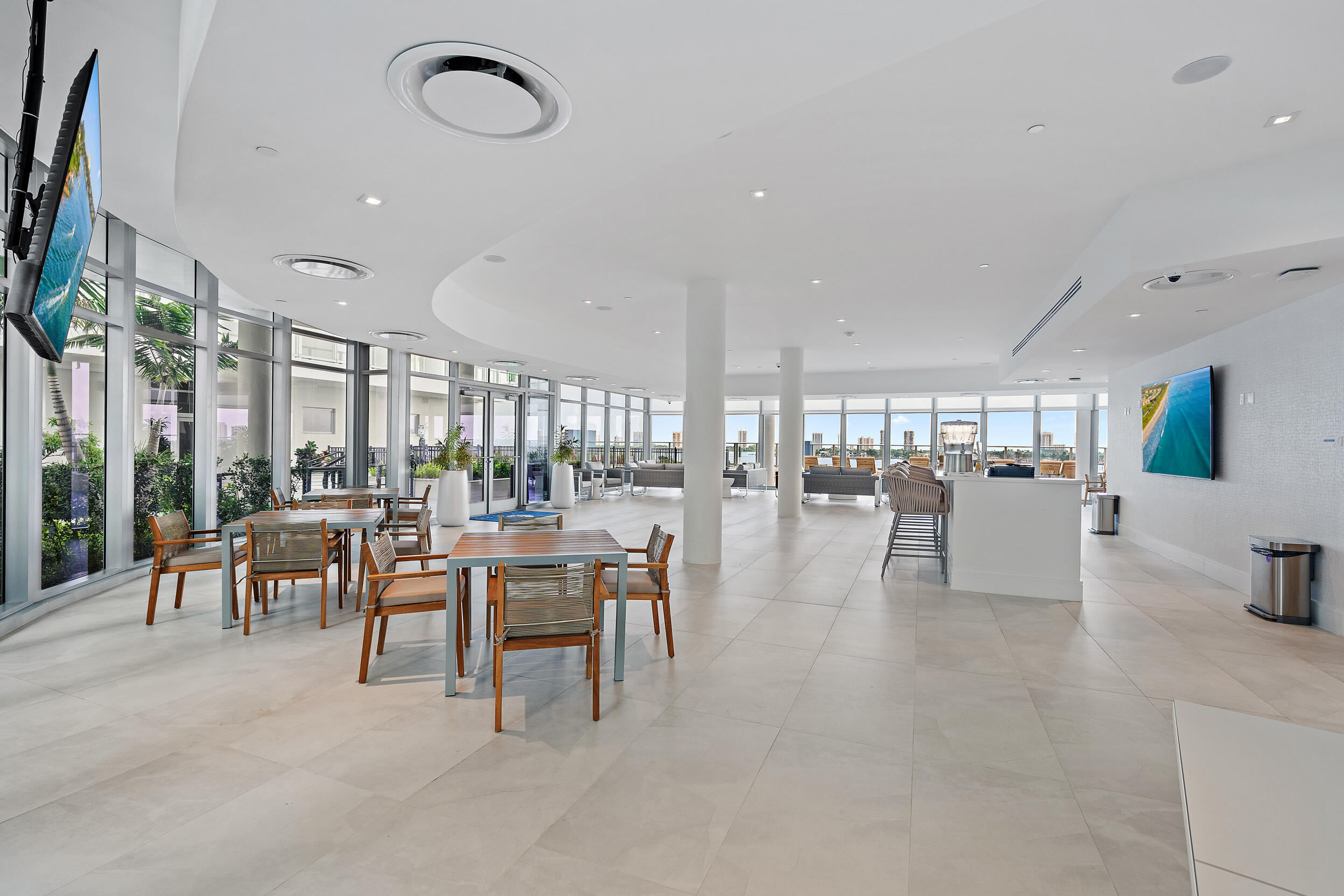 220 Lake Shore #1402, Lake Park FL 33403