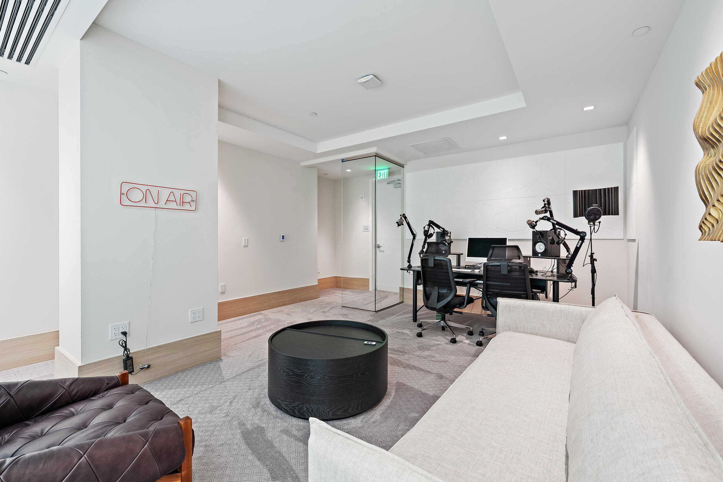 220 Lake Shore #1402, Lake Park FL 33403