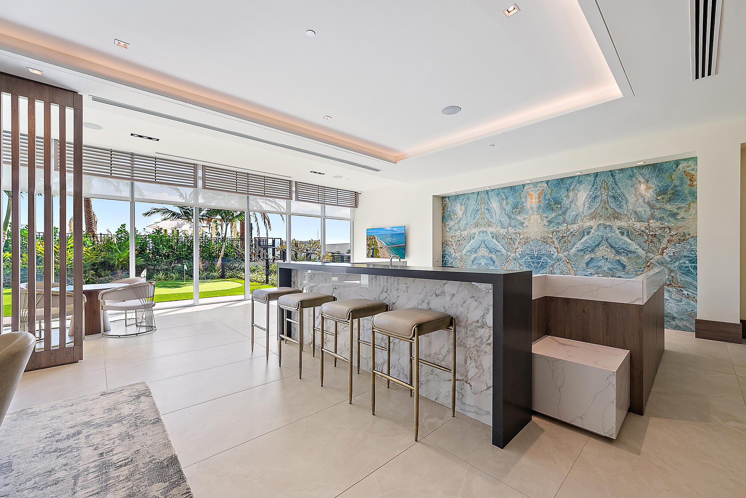 220 Lake Shore #1402, Lake Park FL 33403