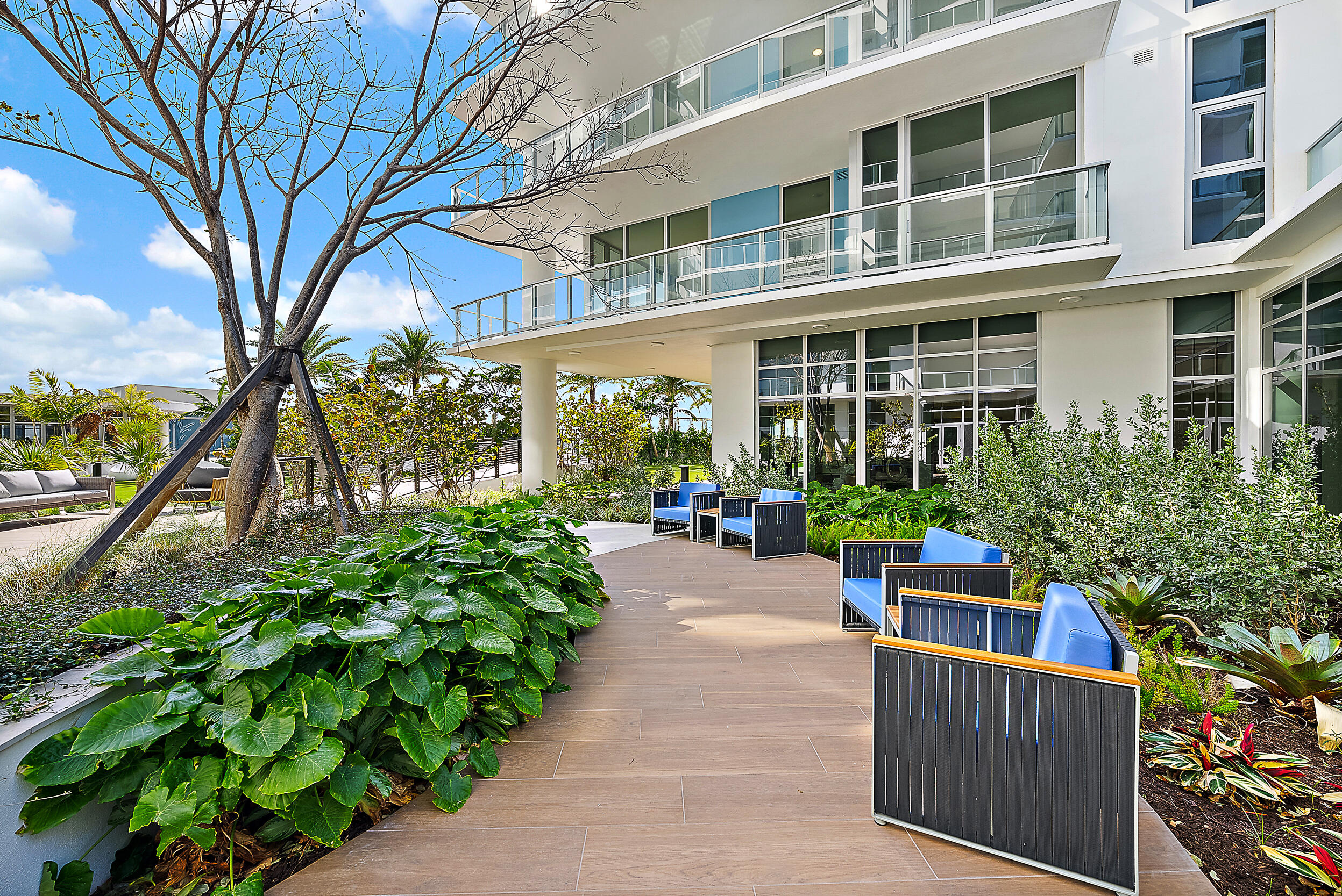220 Lake Shore #1402, Lake Park FL 33403