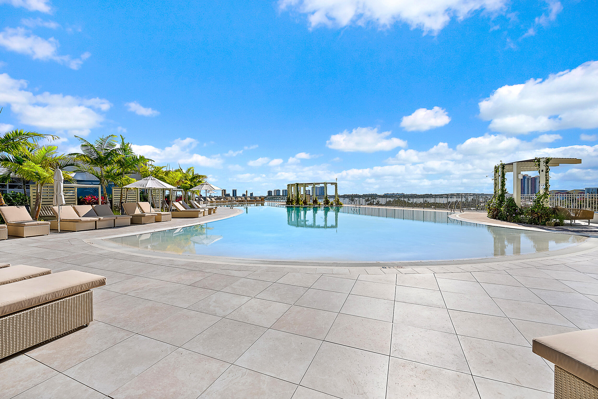 220 Lake Shore #1402, Lake Park FL 33403