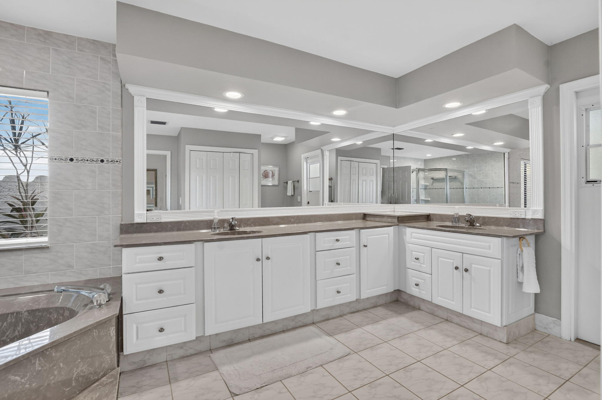 10081 HARBOURTOWN, Boca Raton FL 33498