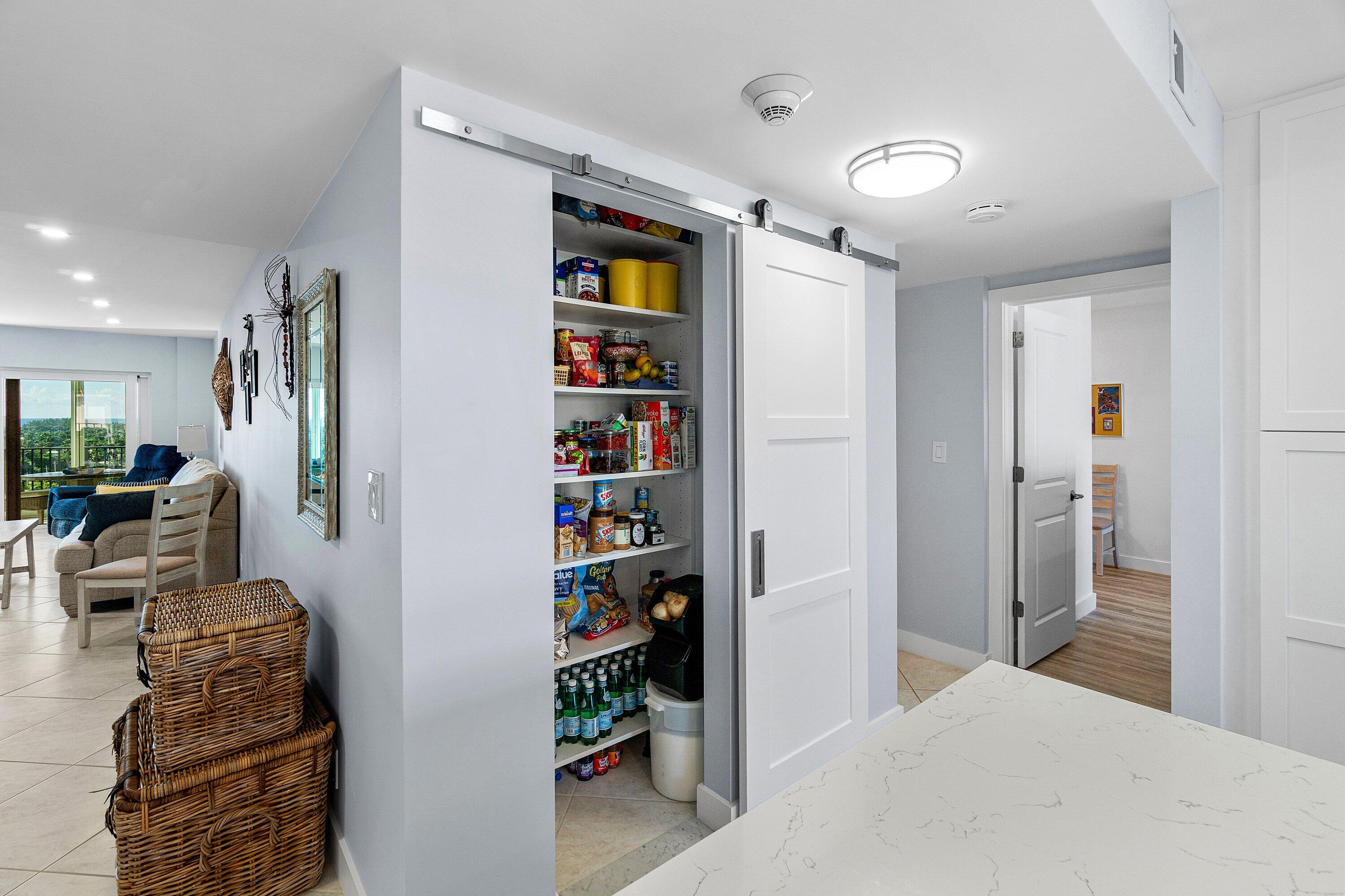 220 MacFarlane #PH4-S, Delray Beach FL 33483