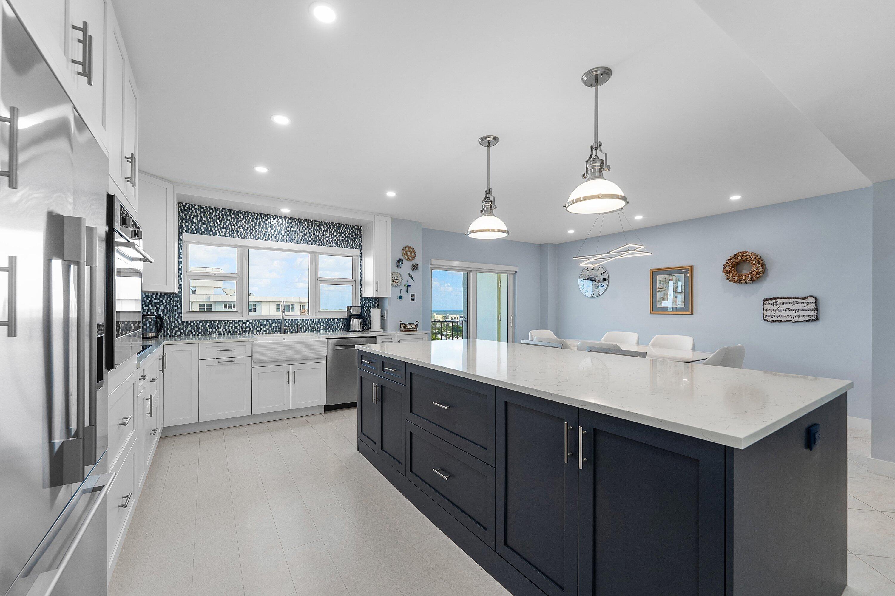 220 MacFarlane #PH4-S, Delray Beach FL 33483
