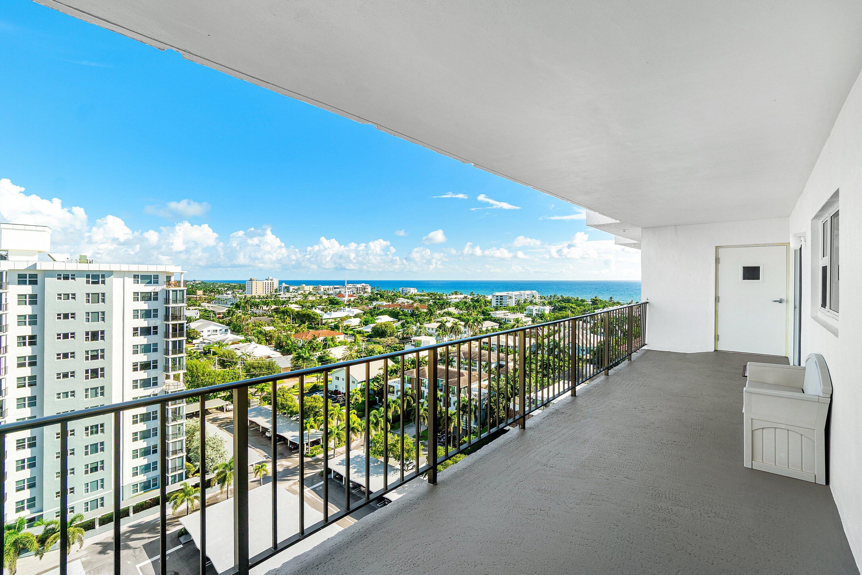 220 MacFarlane #PH4-S, Delray Beach FL 33483