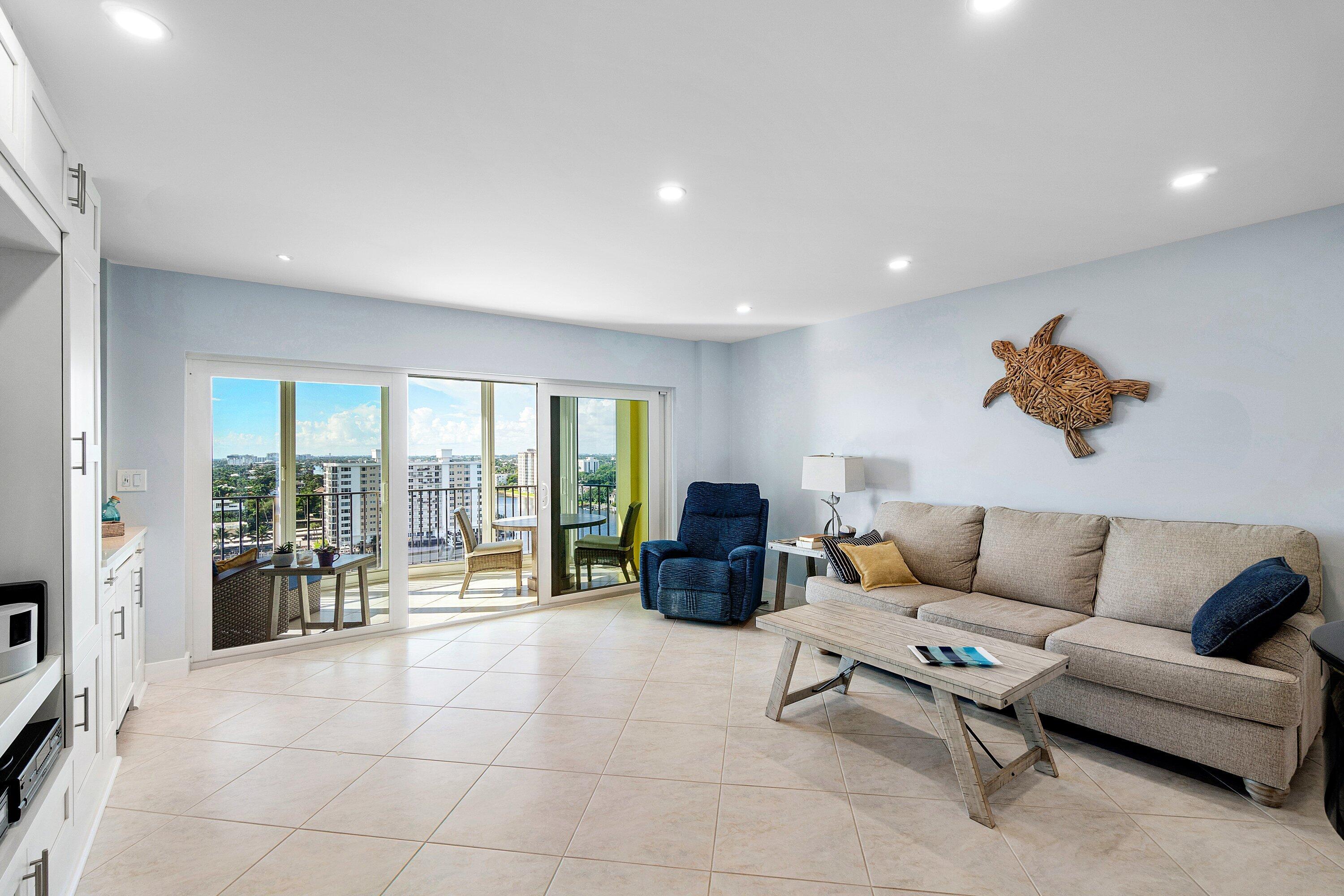220 MacFarlane #PH4-S, Delray Beach FL 33483
