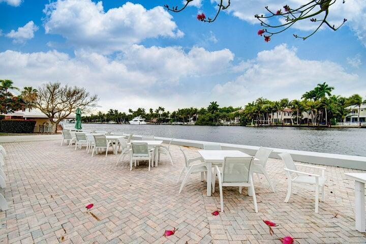 220 MacFarlane #PH4-S, Delray Beach FL 33483