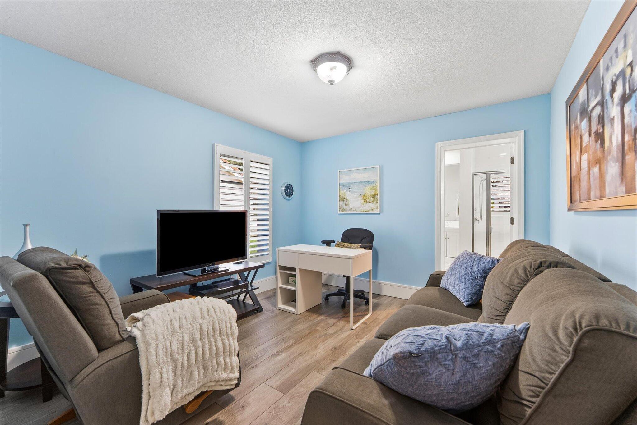 4475 Woodfield, Boca Raton FL 33434
