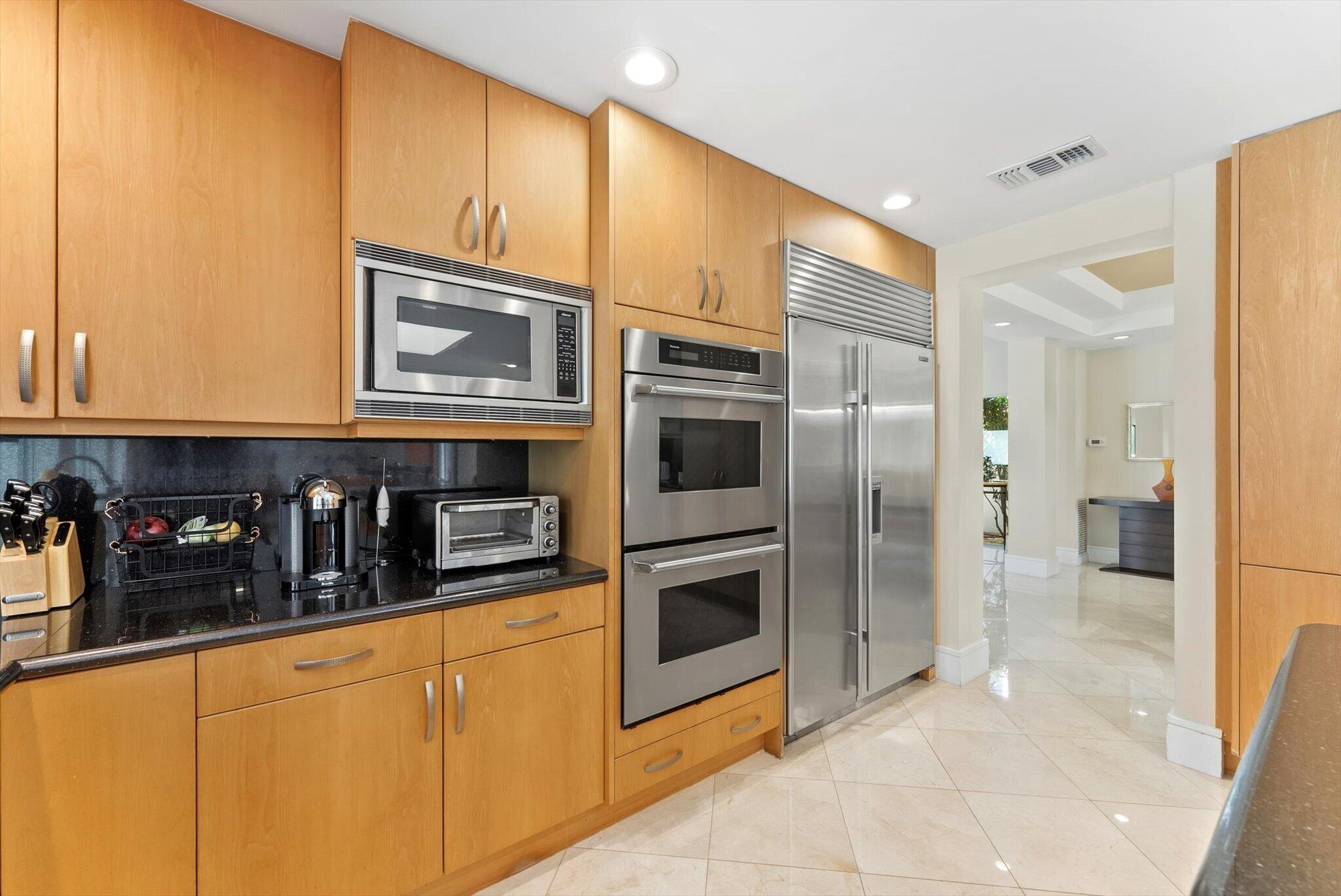 4475 Woodfield, Boca Raton FL 33434