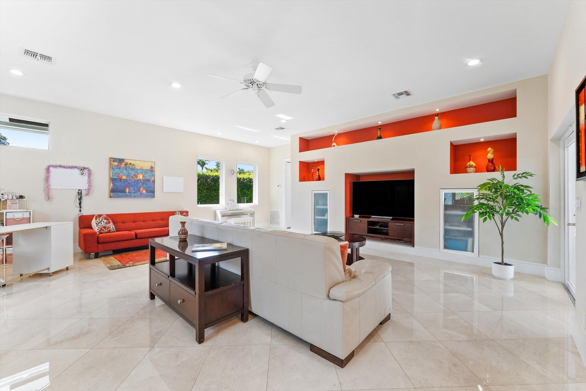 4475 Woodfield, Boca Raton FL 33434