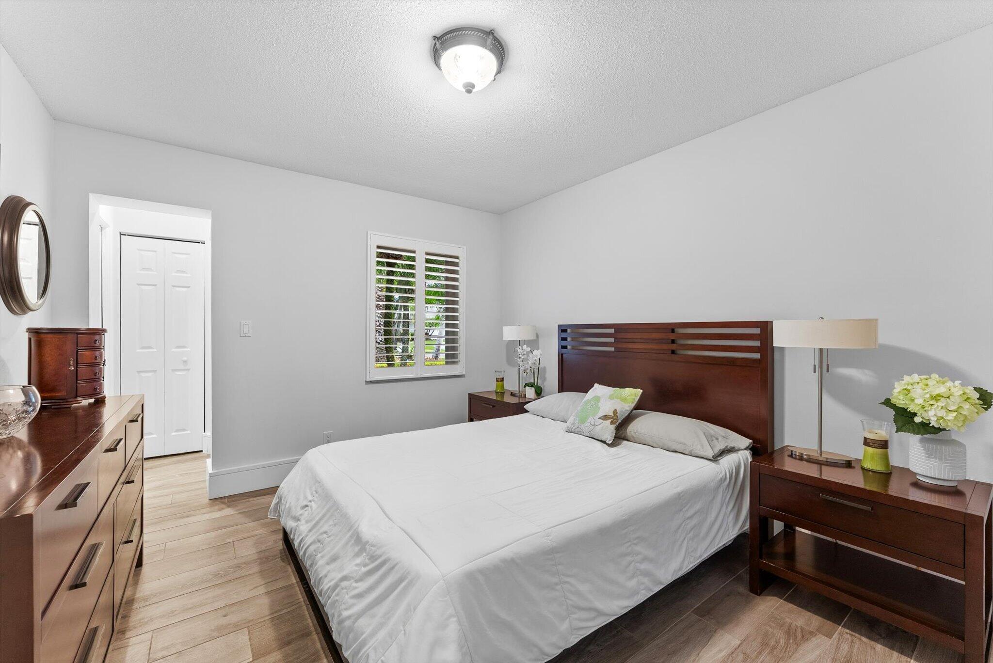 4475 Woodfield, Boca Raton FL 33434