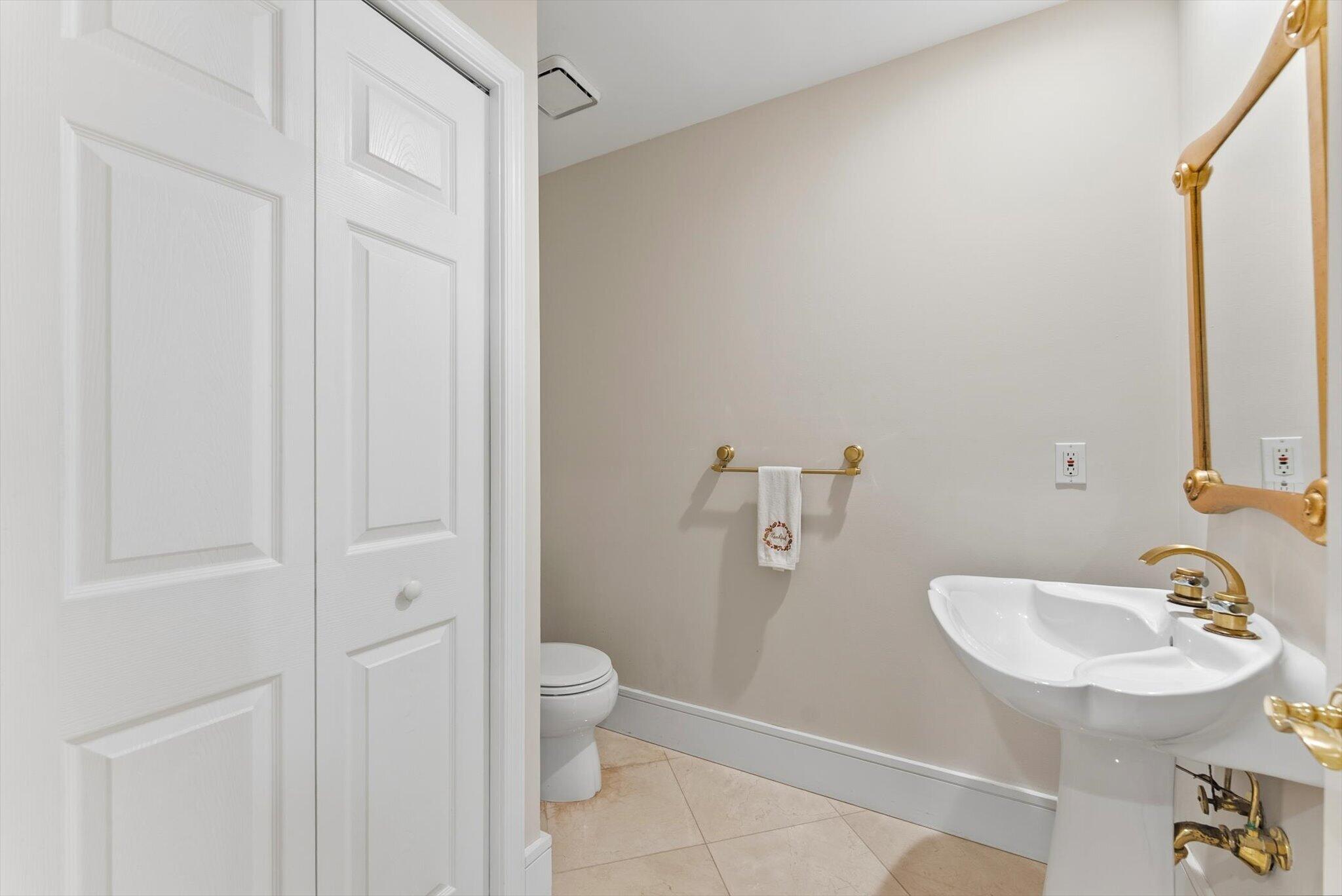 4475 Woodfield, Boca Raton FL 33434