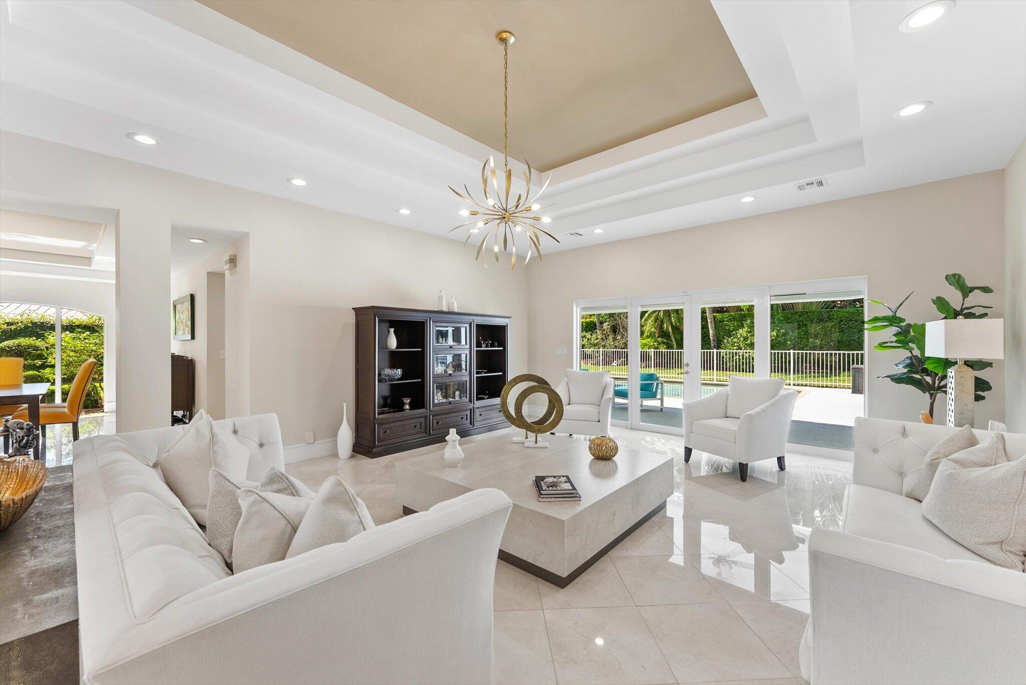 4475 Woodfield, Boca Raton FL 33434