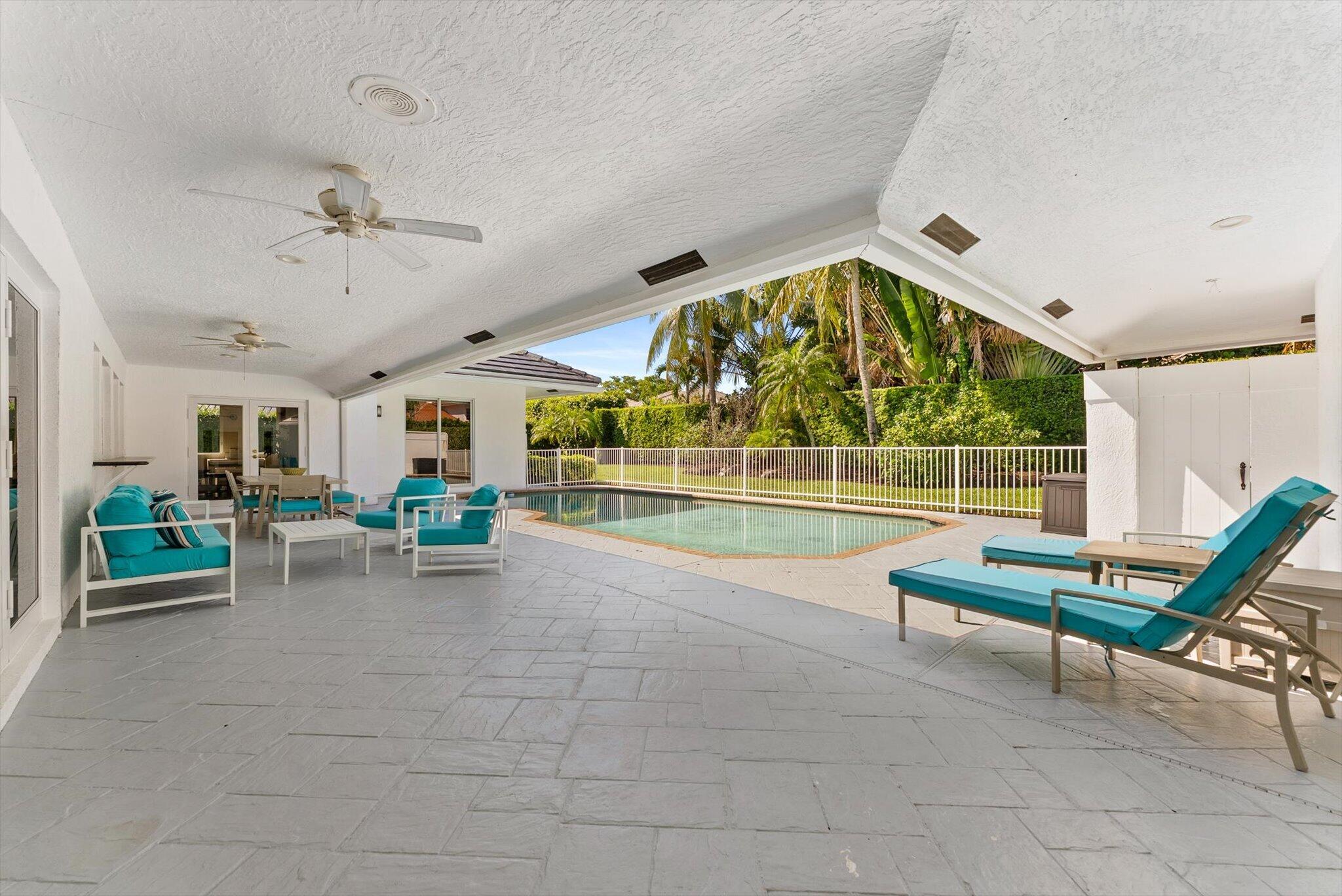 4475 Woodfield, Boca Raton FL 33434