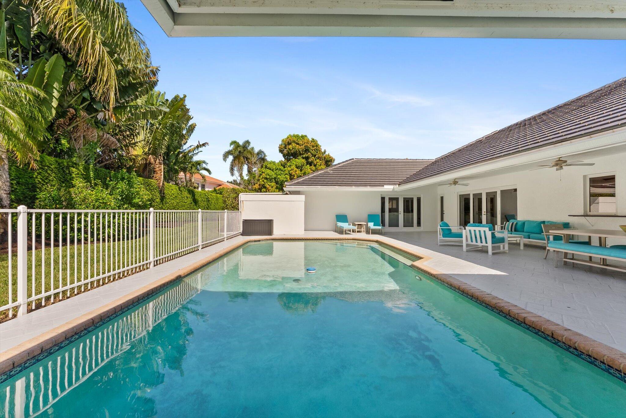 4475 Woodfield, Boca Raton FL 33434