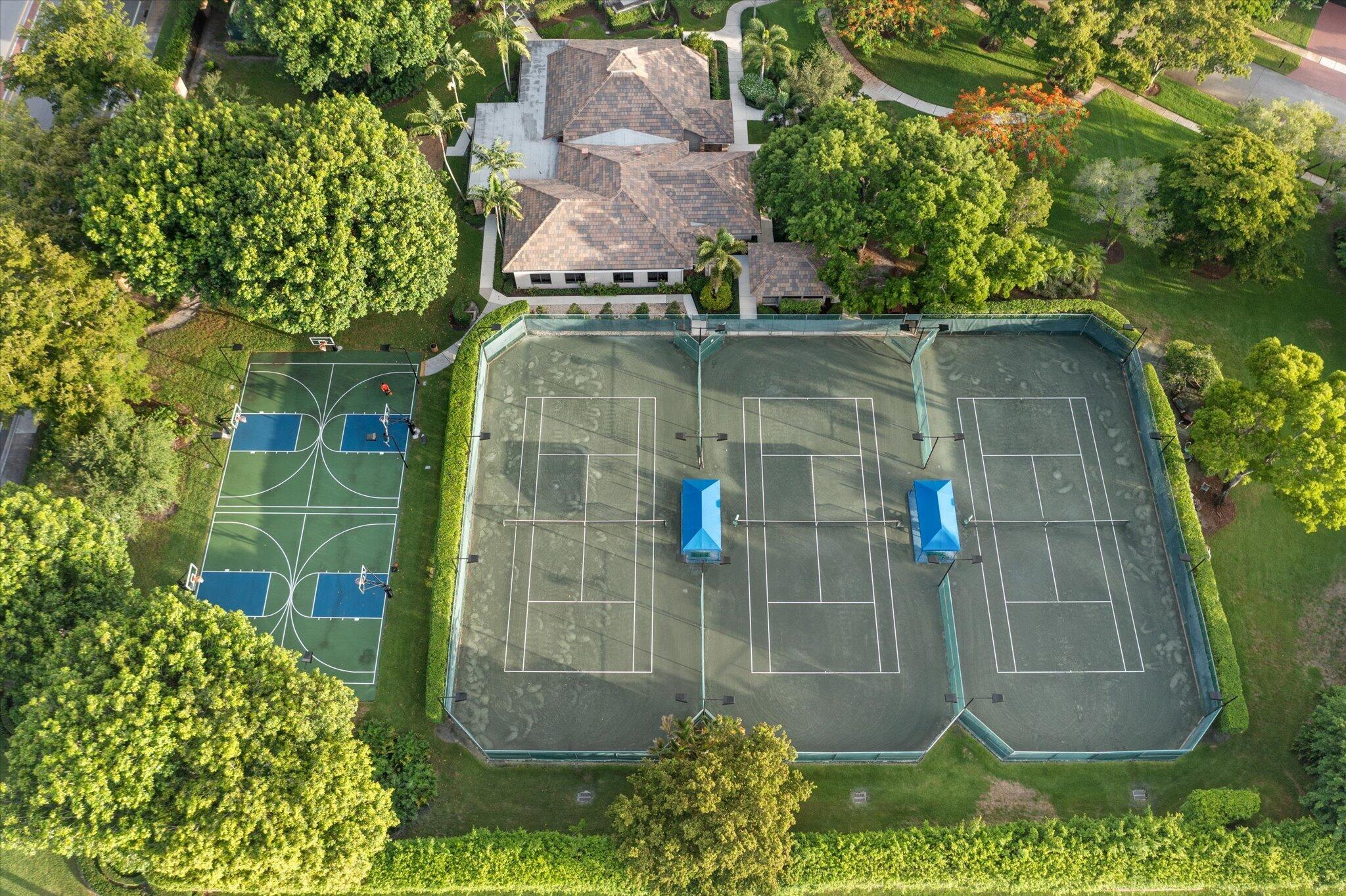 4475 Woodfield, Boca Raton FL 33434