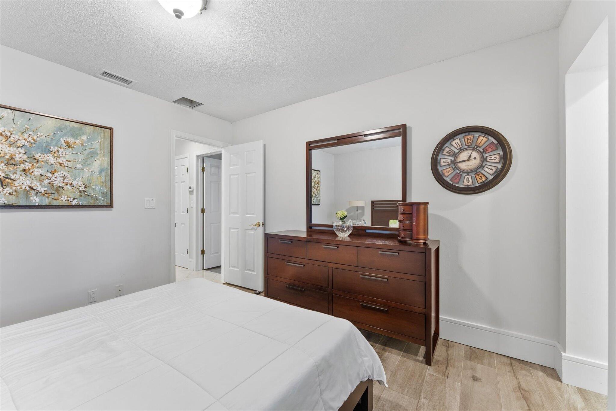 4475 Woodfield, Boca Raton FL 33434