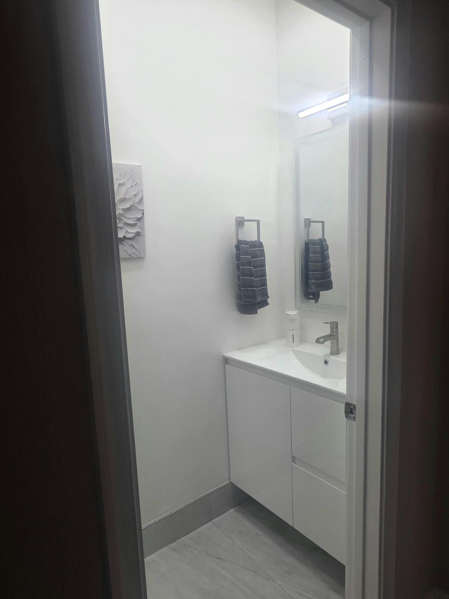 3903 SHOMA #NA, Royal Palm Beach FL 33414