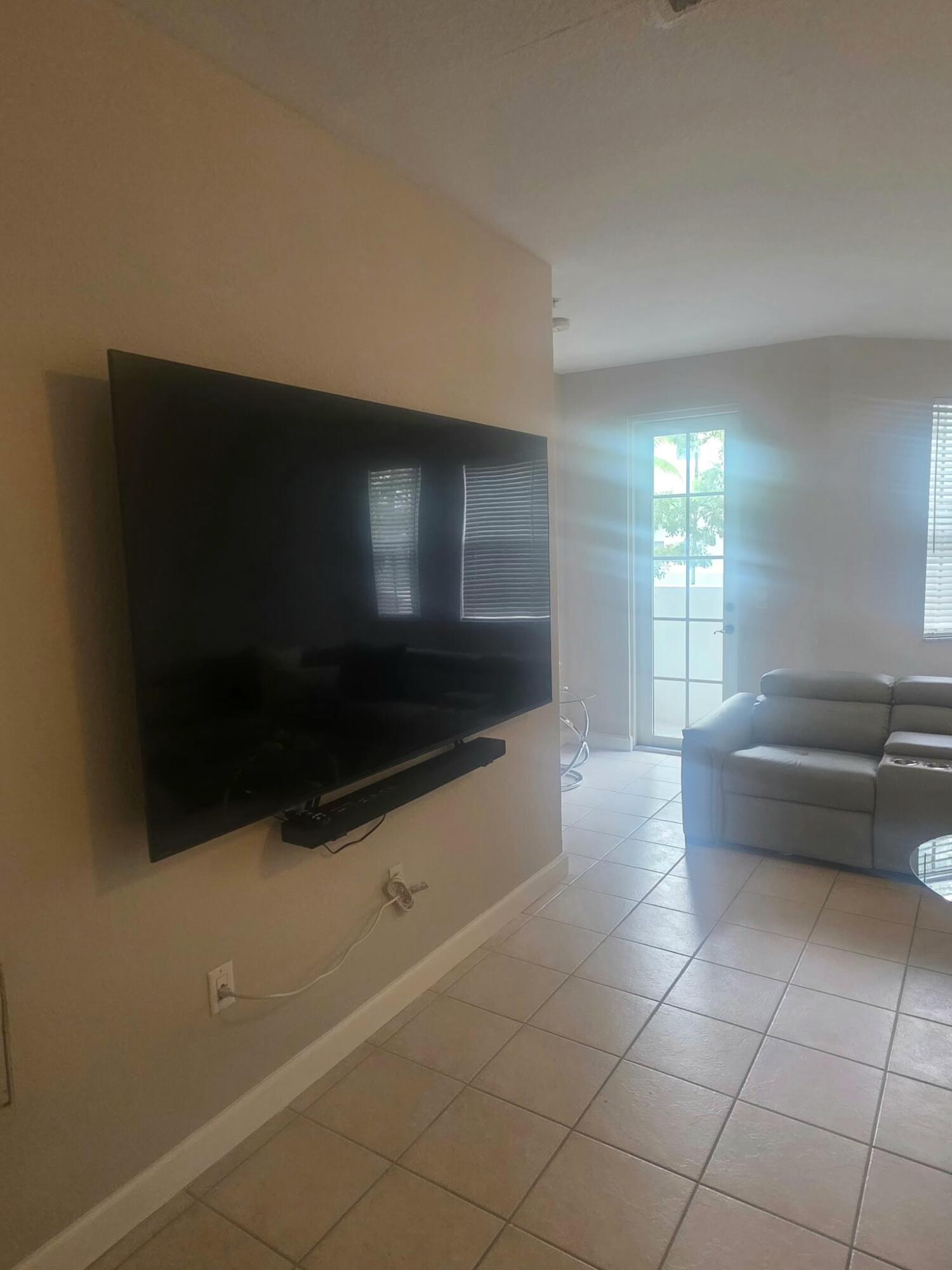 3903 SHOMA #NA, Royal Palm Beach FL 33414