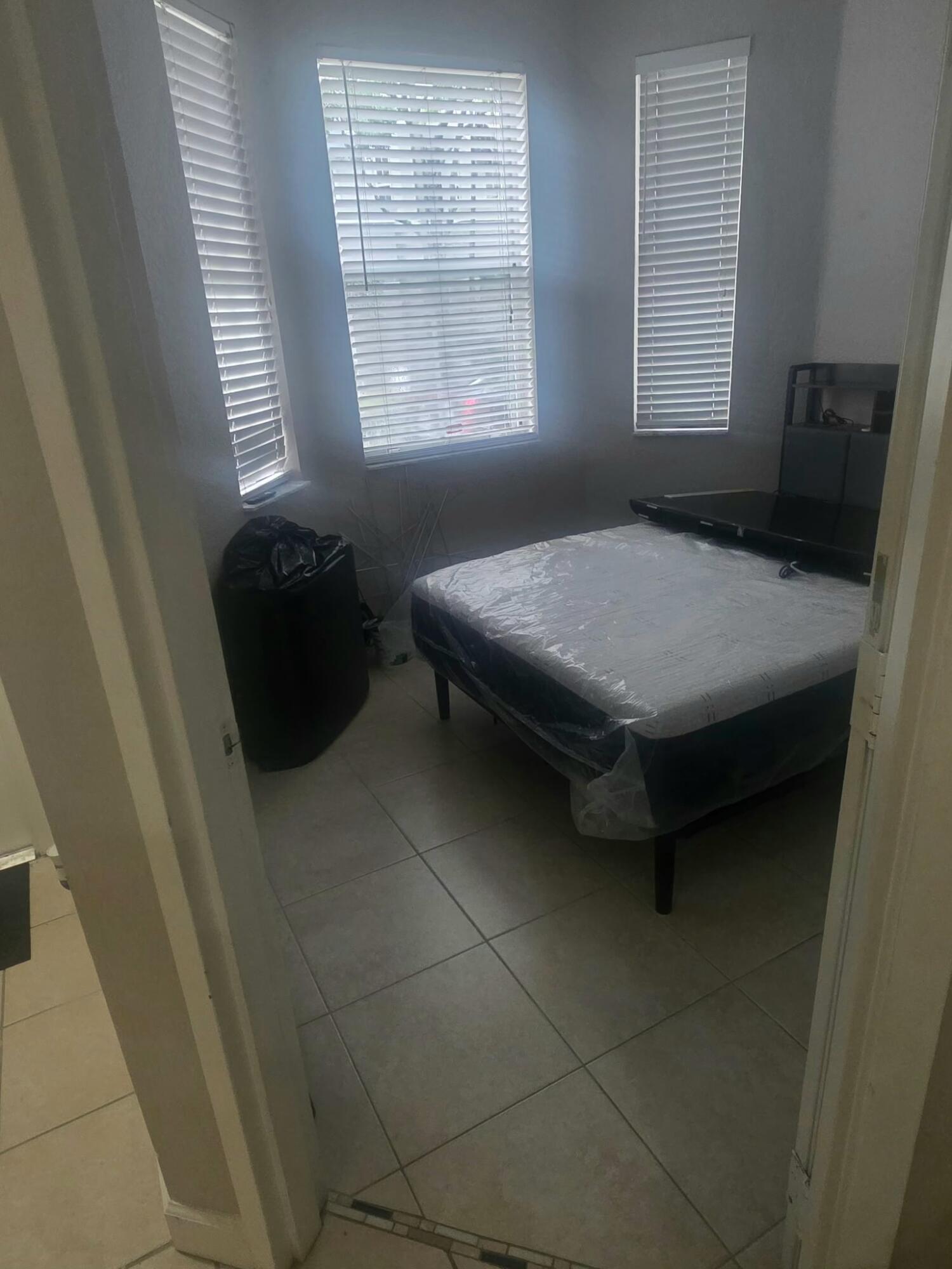 3903 SHOMA #NA, Royal Palm Beach FL 33414