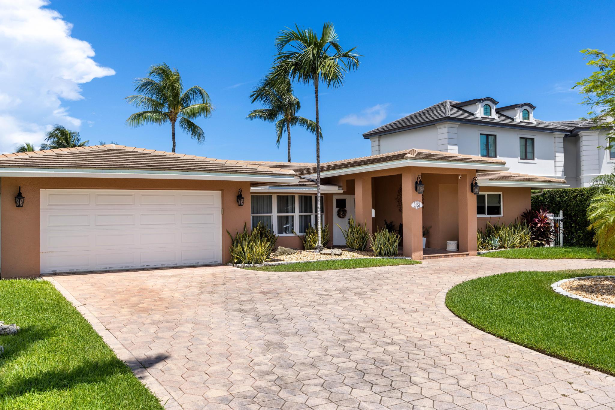 2851 NE 11TH, Pompano Beach FL 33062