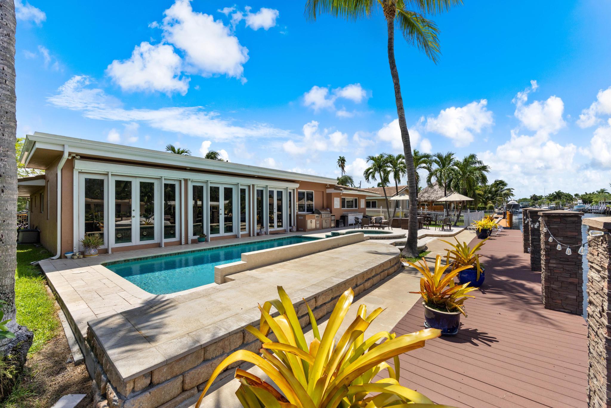2851 NE 11TH, Pompano Beach FL 33062