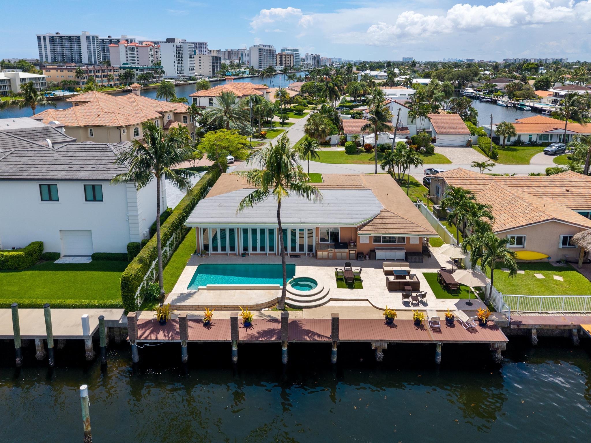 2851 NE 11TH, Pompano Beach FL 33062