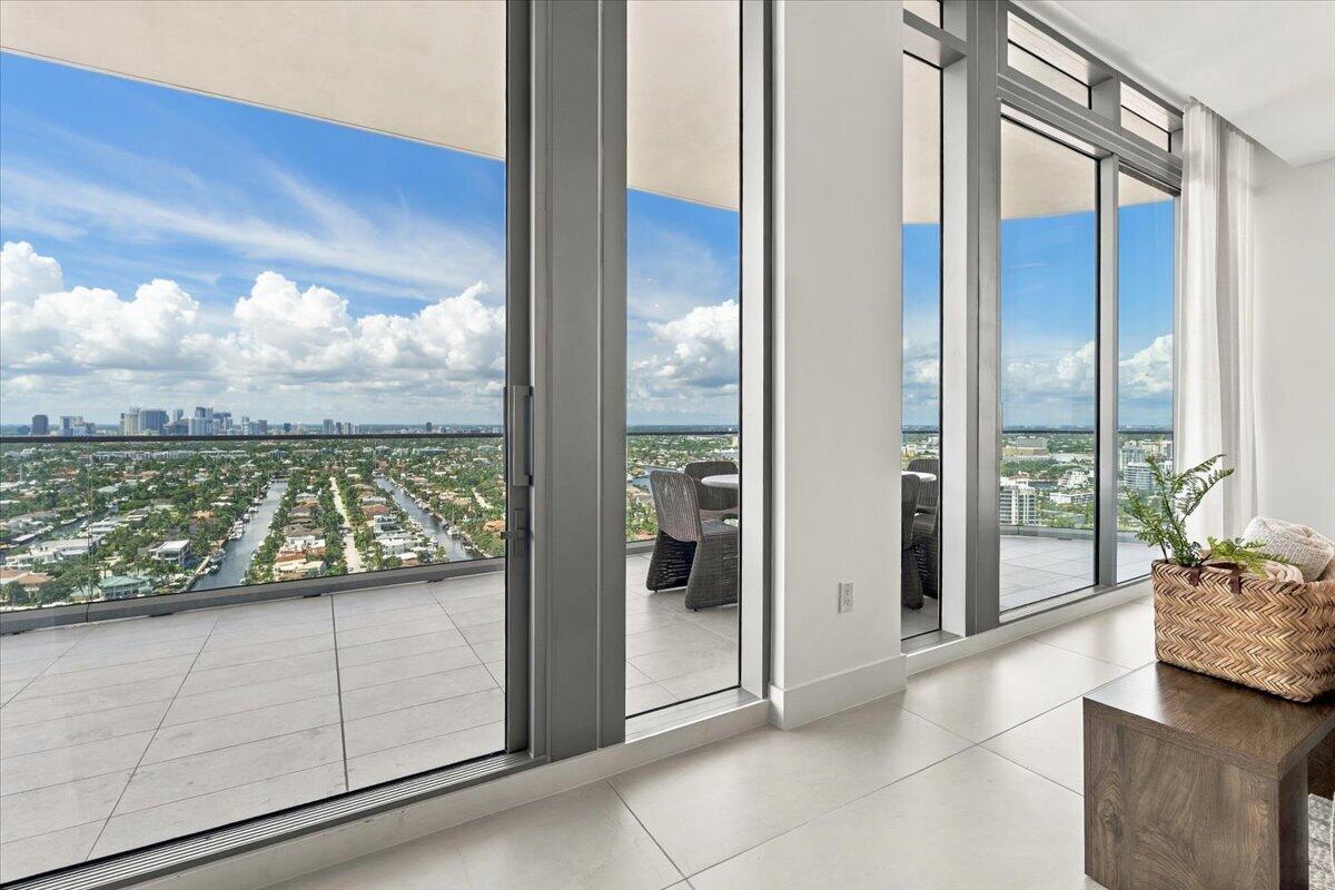 153 N Seabreeze #2602-S, Fort Lauderdale FL 33304