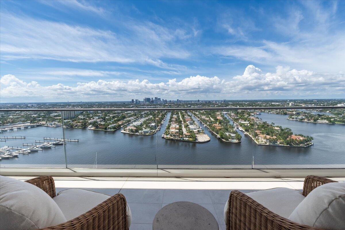 153 N Seabreeze #2602-S, Fort Lauderdale FL 33304