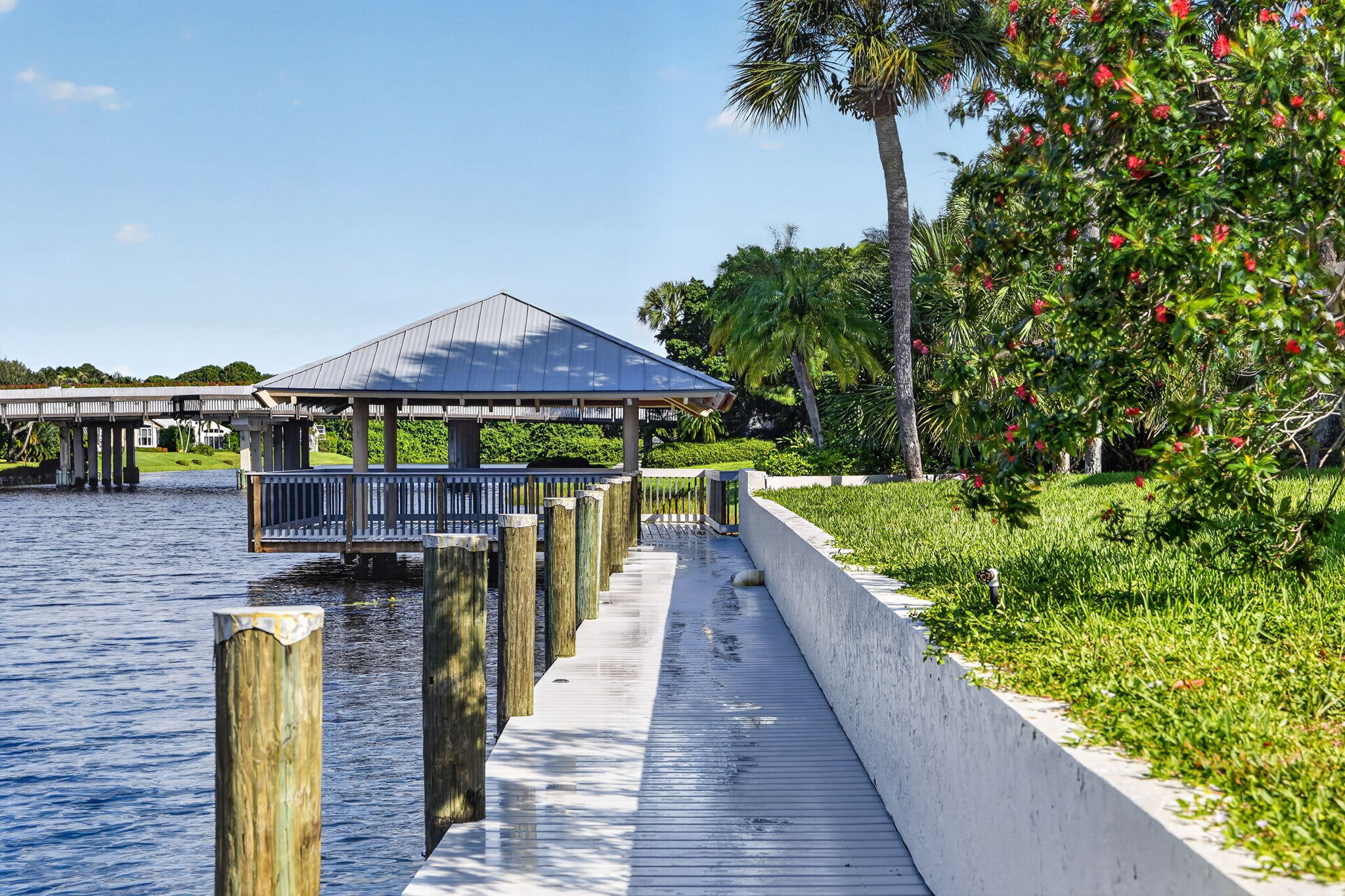 17053 Waterbend #132, Jupiter FL 33477