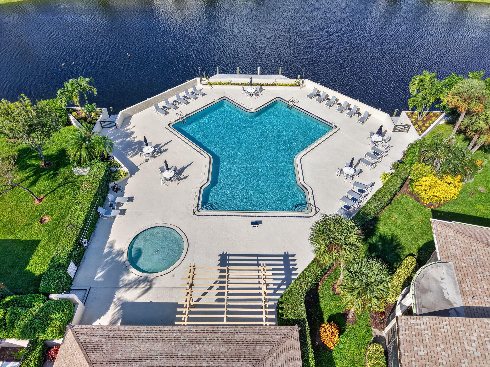 17053 Waterbend #132, Jupiter FL 33477