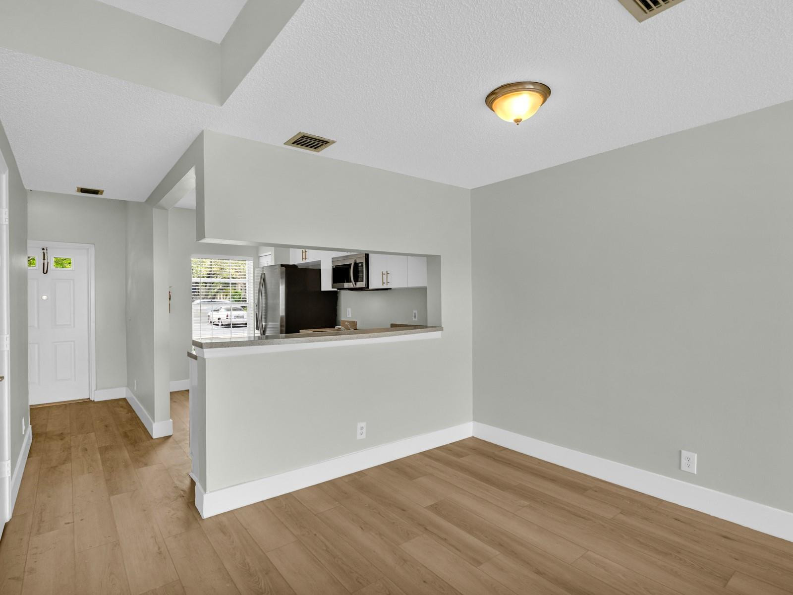 219 MALLORY, Weston FL 33326