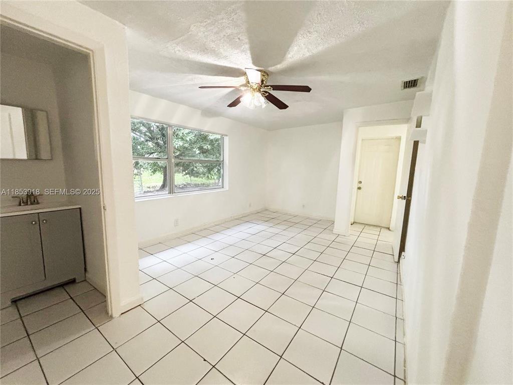 560 SW 50TH, Margate FL 33068