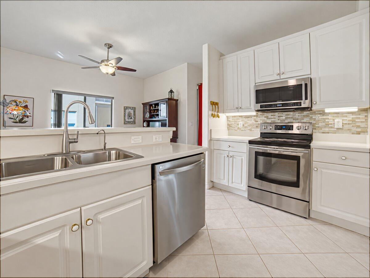 7930 Exeter, Tamarac FL 33321