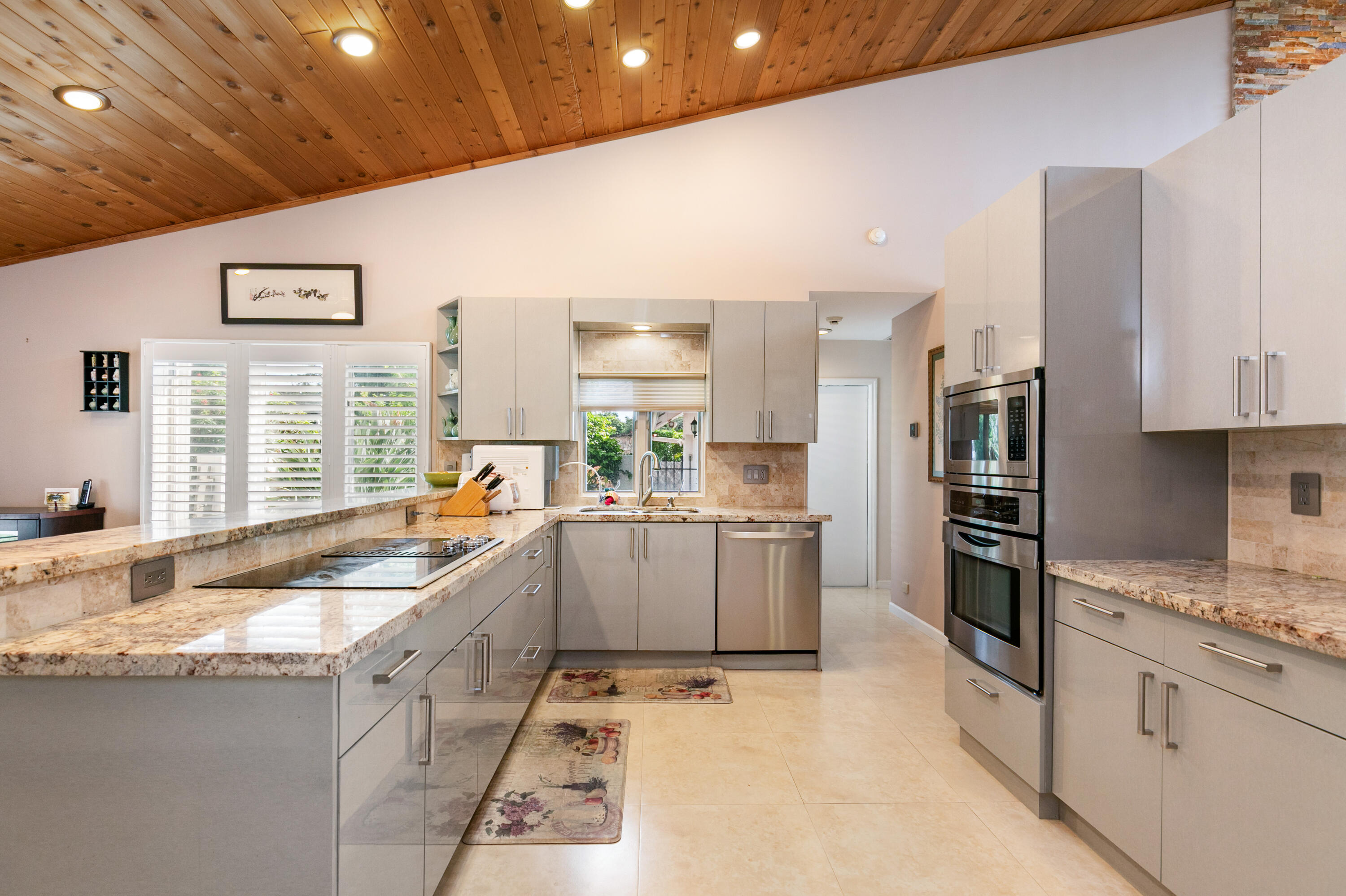 8610 BANYAN, Tamarac FL 33321