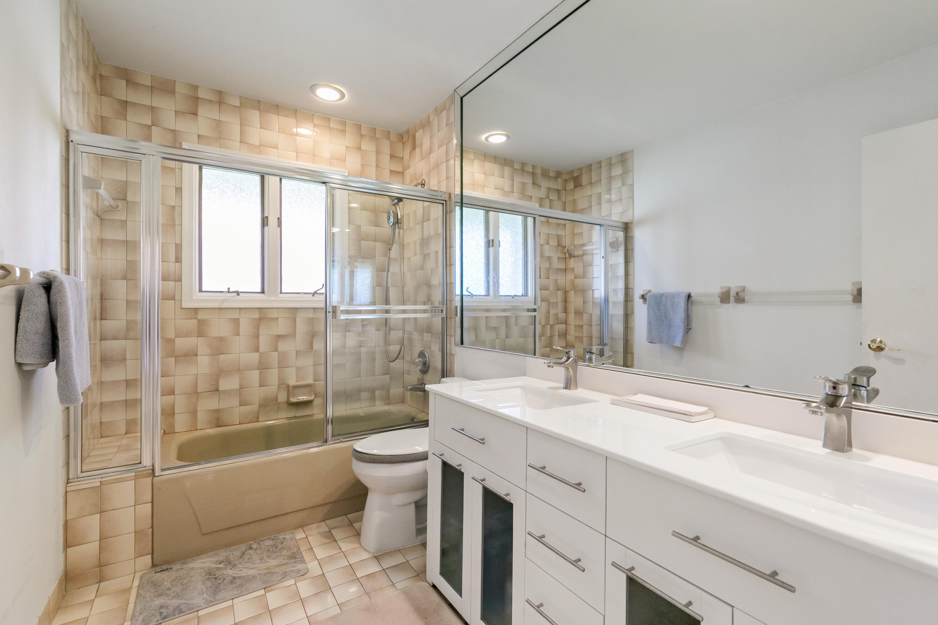 8610 BANYAN, Tamarac FL 33321